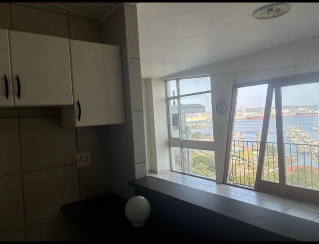 2 BEDROOM PROPERTY TO RENT IN ESPLANADE